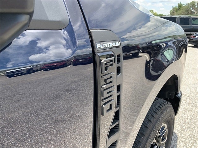 2025 Ford F-350SD Platinum