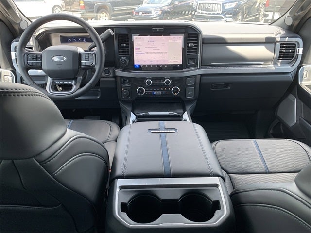 2025 Ford F-350SD Platinum