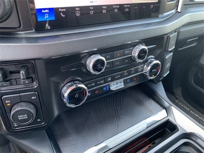 2025 Ford F-350SD Platinum