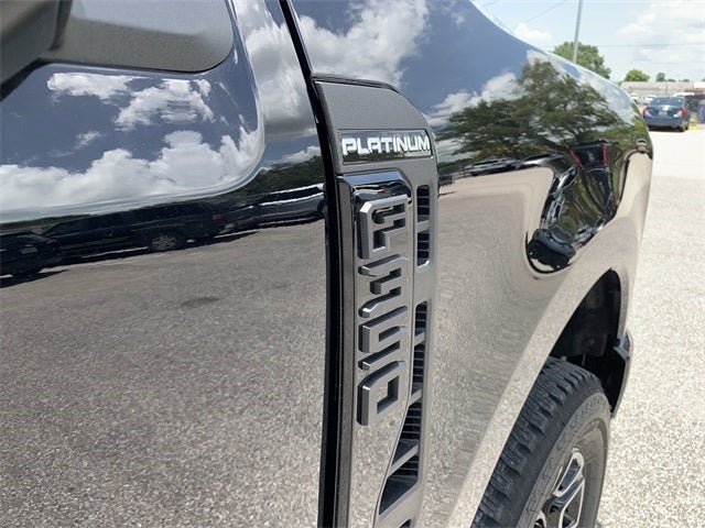 2025 Ford F-350SD Platinum