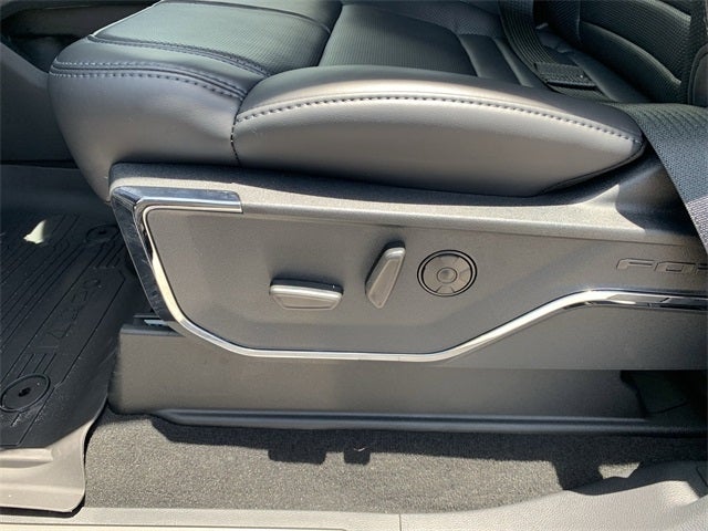 2025 Ford F-350SD Platinum