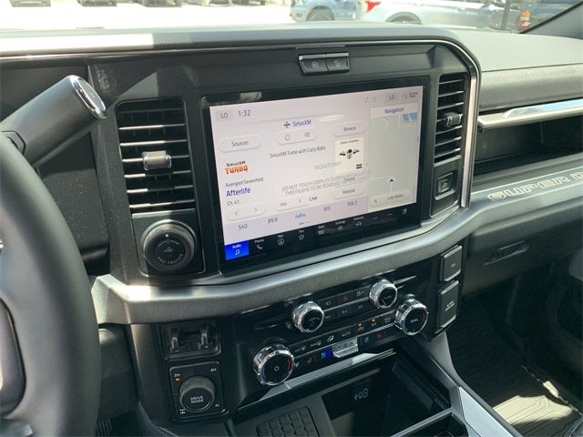 2025 Ford F-350SD Platinum