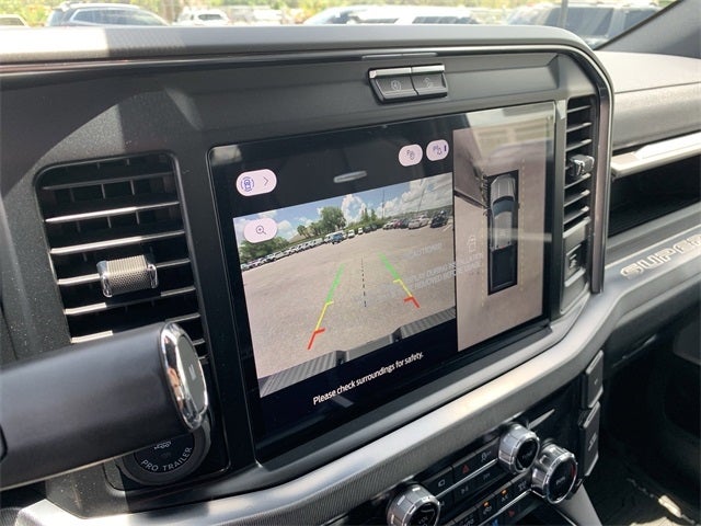 2025 Ford F-350SD Platinum