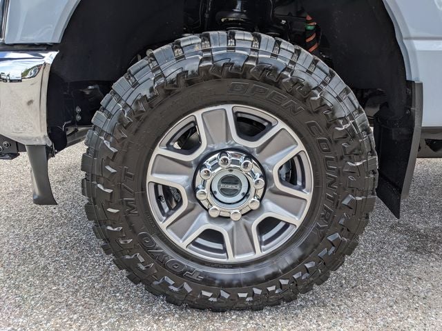 2025 Ford F-350SD Lariat