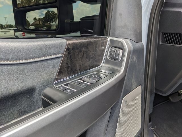 2025 Ford F-350SD Lariat