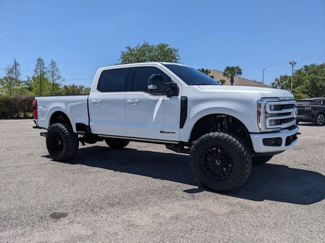 2025 Ford F-350SD Lariat