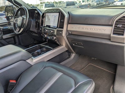 2022 Ford F-350SD Platinum