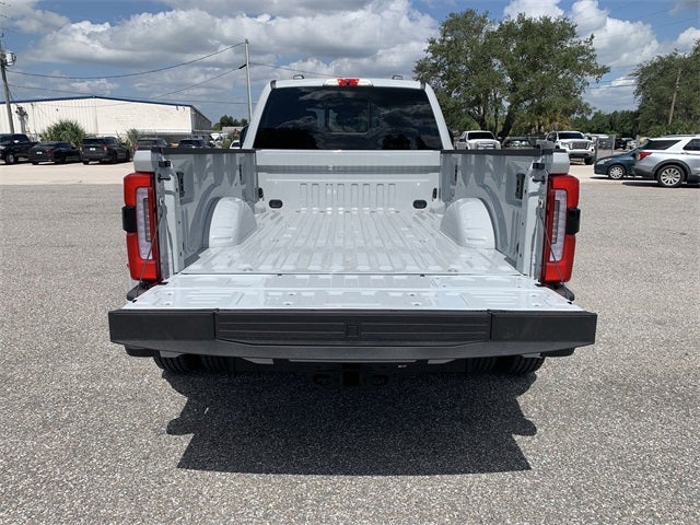 2026 Ford F-350SD Platinum DRW