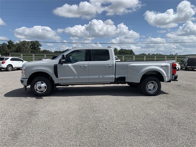 2026 Ford F-350SD Platinum DRW
