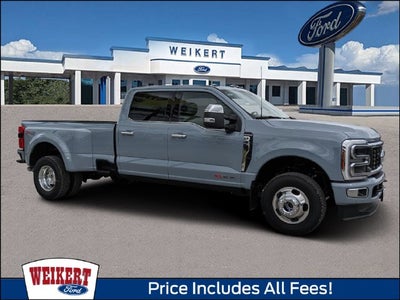 2027 Ford F-350SD Platinum DRW