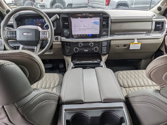 2027 Ford F-350SD Platinum DRW