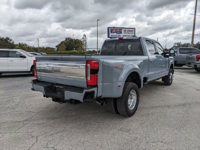 2027 Ford F-350SD Platinum DRW
