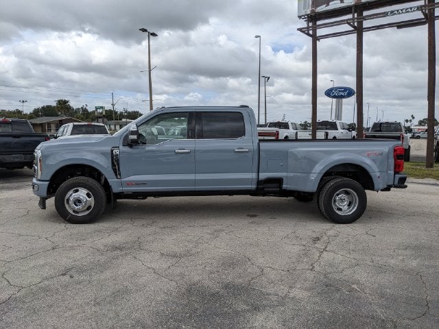 2027 Ford F-350SD Platinum DRW