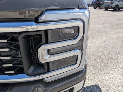 2027 Ford F-350SD Platinum DRW
