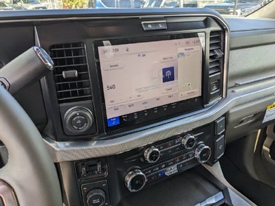 2027 Ford F-350SD Platinum DRW