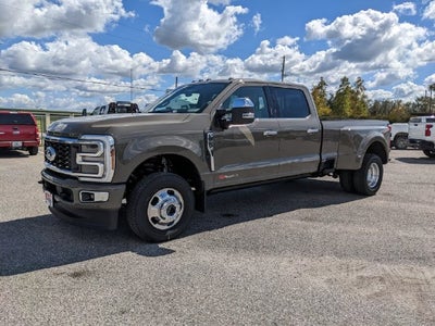 2027 Ford F-350SD Platinum DRW