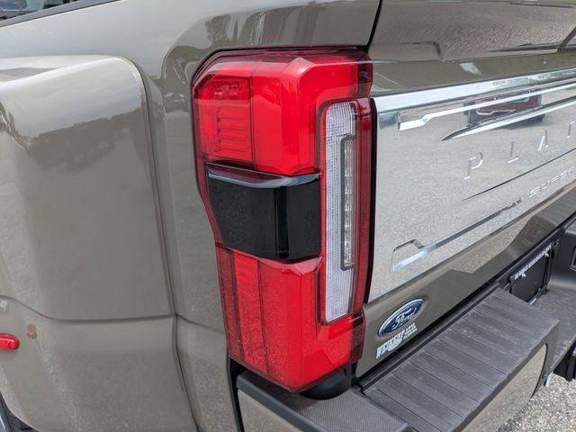 2026 Ford F-350SD Platinum DRW