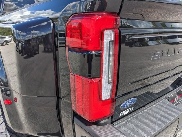 2026 Ford F-350SD Platinum DRW