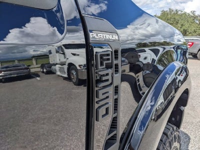 2026 Ford F-350SD Platinum DRW