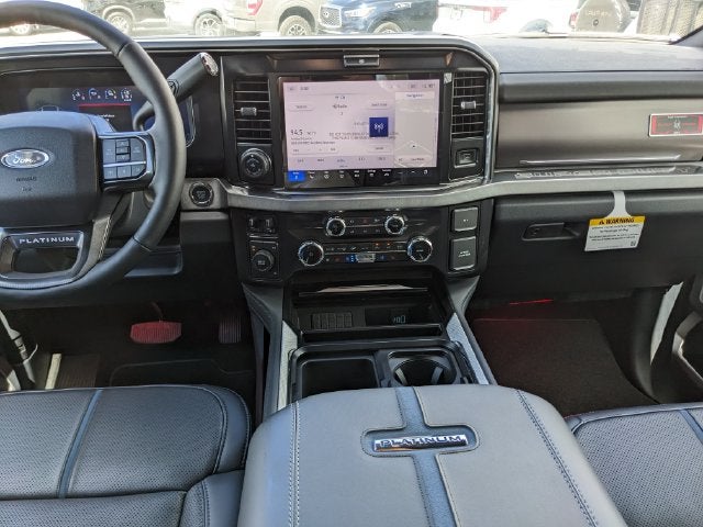 2026 Ford F-350SD Platinum DRW