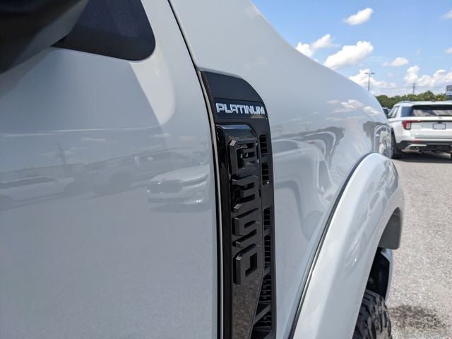 2026 Ford F-350SD Platinum DRW