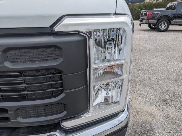2027 Ford F-350SD XL DRW