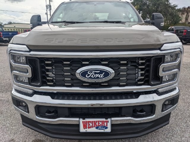 2027 Ford F-350SD Lariat DRW