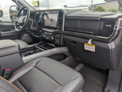 2027 Ford F-350SD Lariat DRW