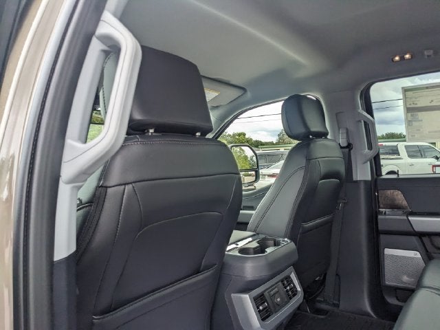 2027 Ford F-350SD Lariat DRW