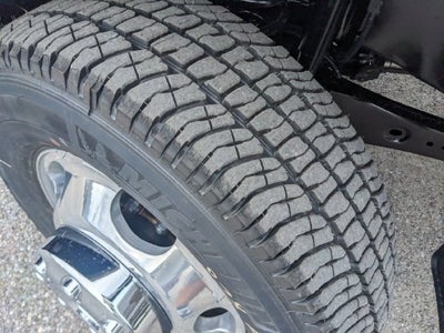 2027 Ford F-350SD Lariat DRW