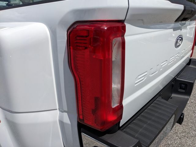 2027 Ford F-350SD XL DRW