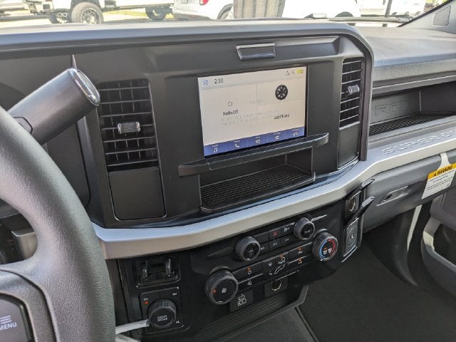 2027 Ford F-350SD XL DRW