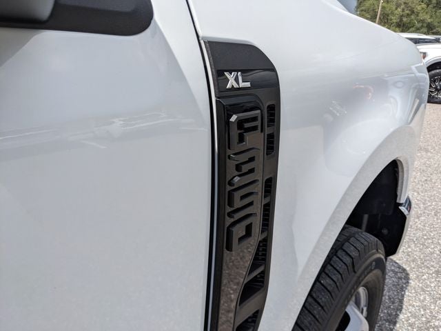 2027 Ford F-350SD XL DRW
