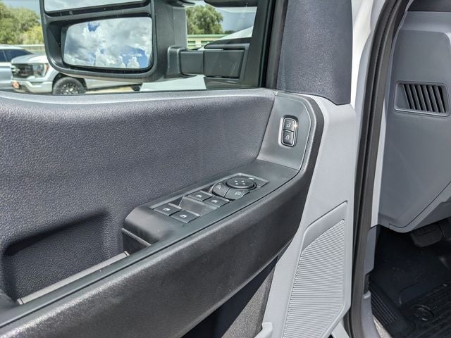 2027 Ford F-350SD XL DRW