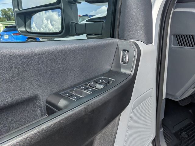 2027 Ford F-350SD XL DRW