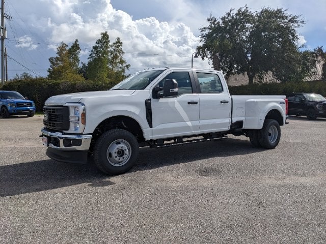 2027 Ford F-350SD XL DRW