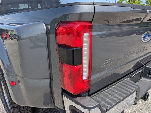 2026 Ford F-350SD Lariat DRW