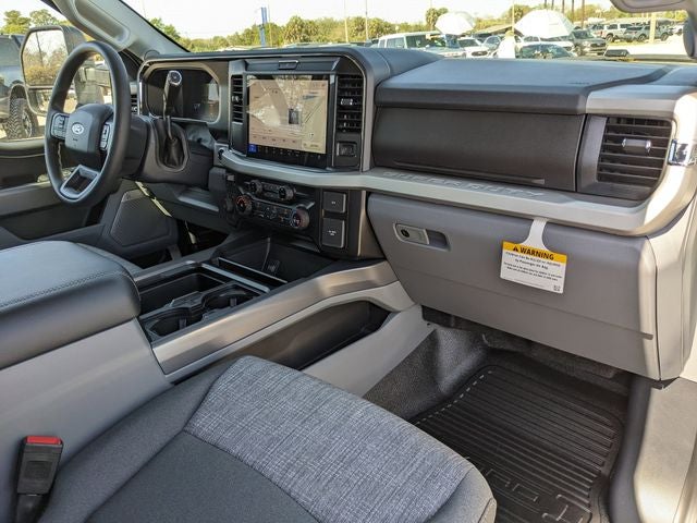 2026 Ford F-350SD XLT DRW