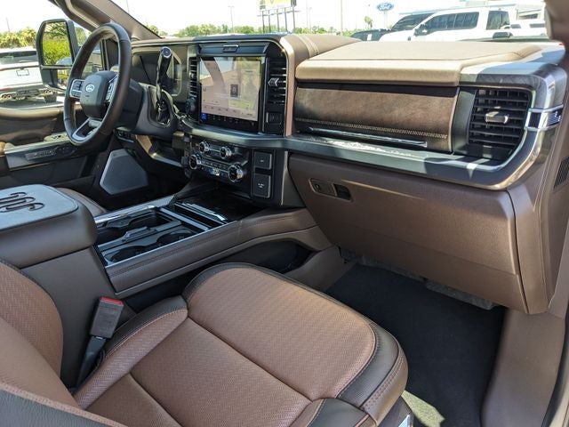 2026 Ford F-450SD Platinum DRW