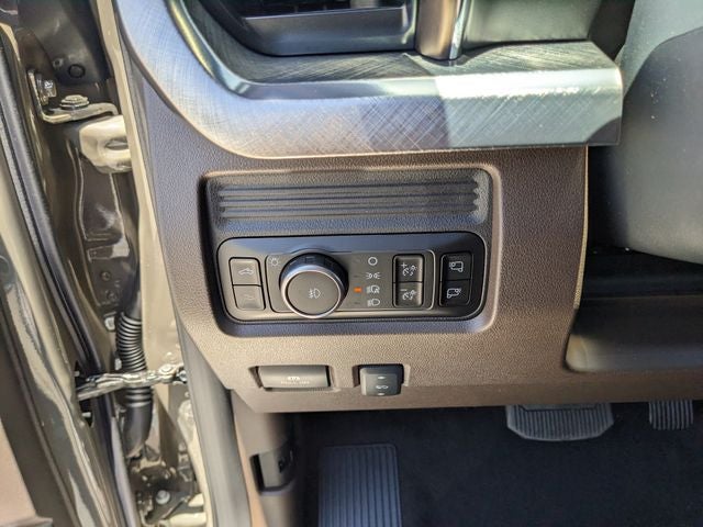 2026 Ford F-450SD Platinum DRW