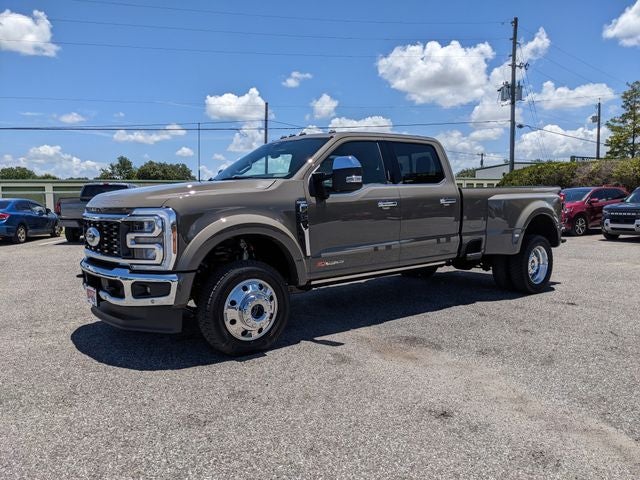2026 Ford F-450SD Platinum DRW