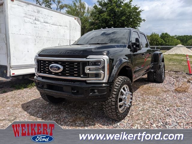 2026 Ford F-450SD Platinum DRW