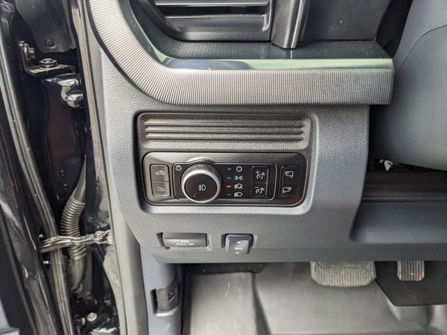 2026 Ford F-450SD Platinum DRW