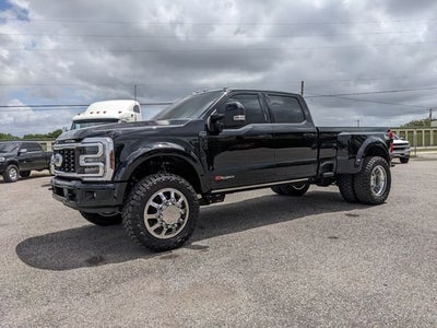 2026 Ford F-450SD Platinum DRW