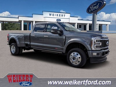 2026 Ford F-450SD Platinum Plus DRW