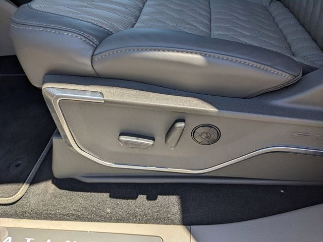 2026 Ford F-450SD Platinum DRW