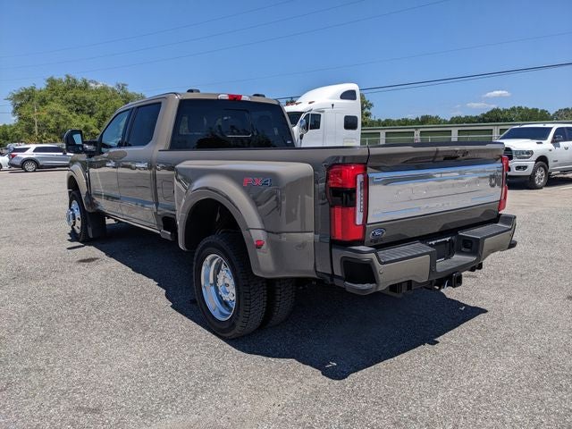 2026 Ford F-450SD Platinum DRW