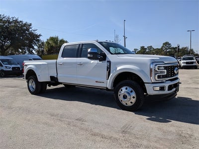 2026 Ford F-450SD Platinum DRW