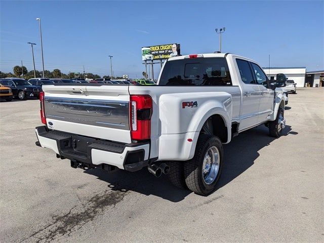 2026 Ford F-450SD Platinum DRW