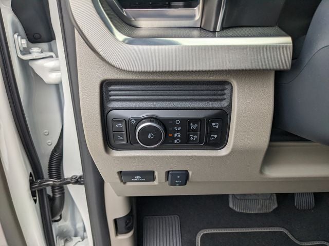2026 Ford F-450SD Platinum DRW